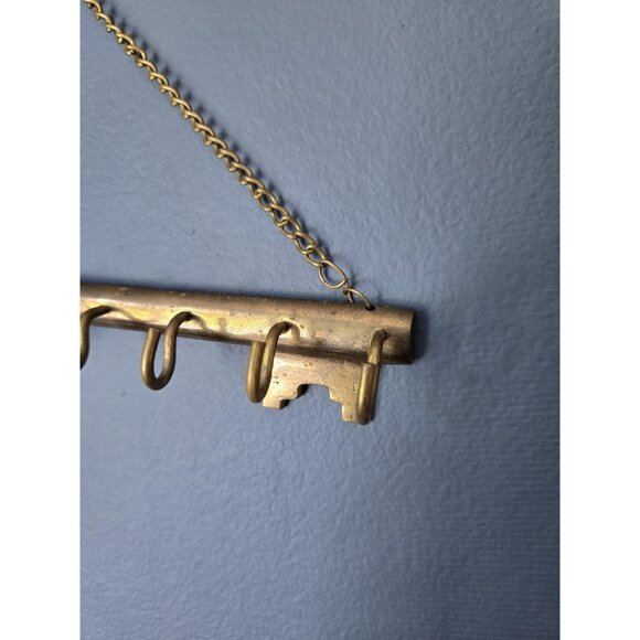 Skeleton Key Solid Brass Key Hook Hanger Made in India Vtg Functional Wall Art - Picture 6 of 7